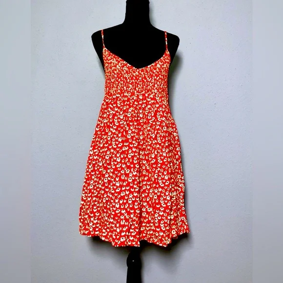 NWOT Lulu’s dress size L - Picture 2 of 11